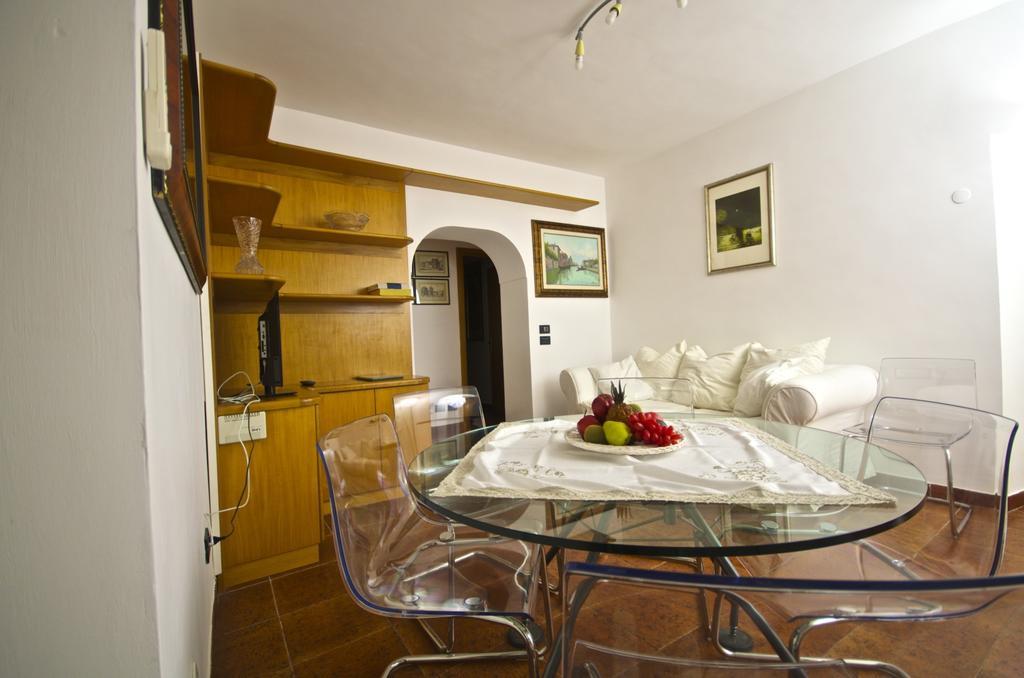 Apartment Arenula Rome Chambre photo